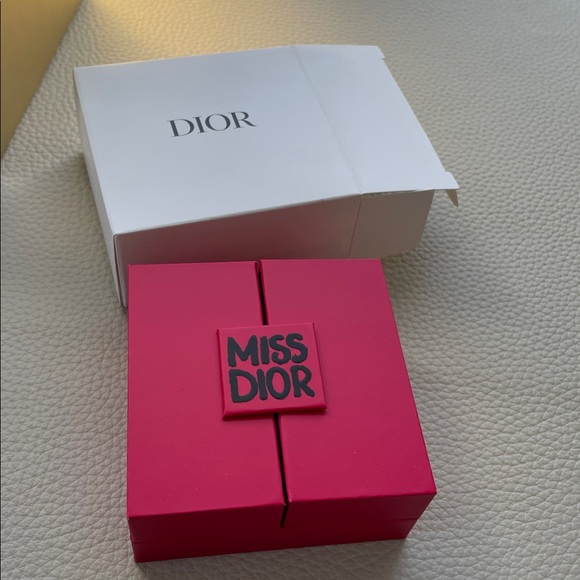 Dior Miss Dior Essence travel size sampels - Picture 4 of 4